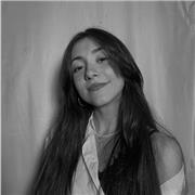 Estudiante de Psicología da clases de inglés (nivel b2 Cambridge)/lengua/biología nivel desde escolar hasta bachillerato en Sevilla. Apoyo escolar, ayuda con deberes y el estudio, organización y orientación en métodos de estudio.